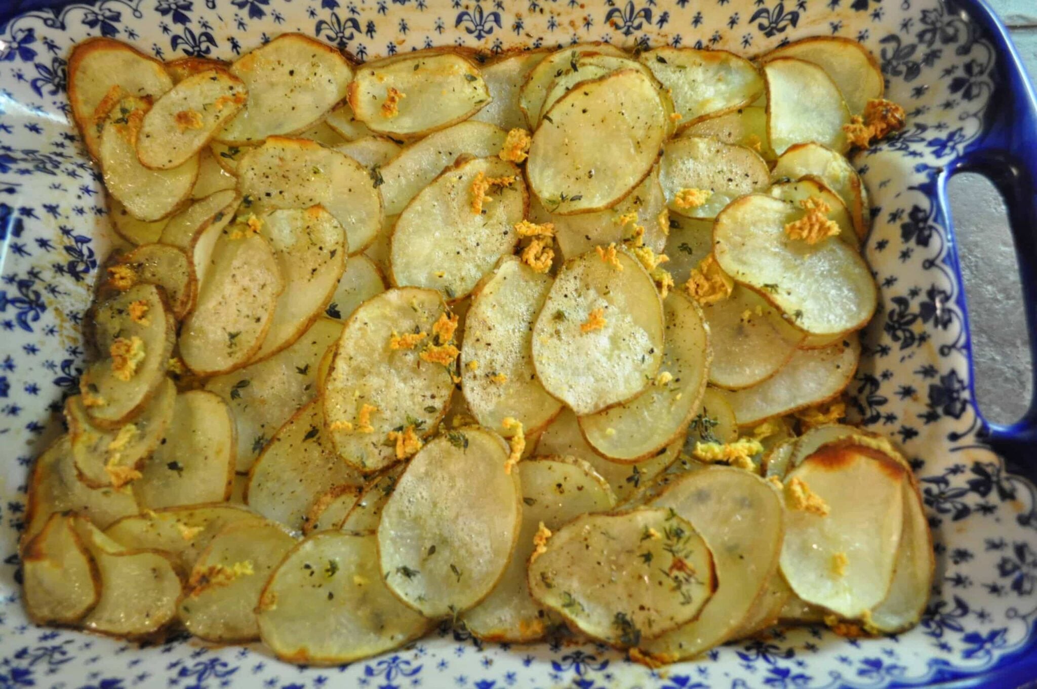 Garlicky Baked Potato Thins