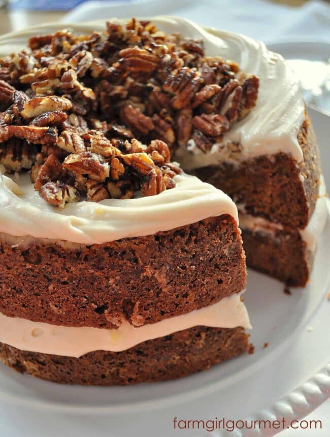 caramelized apple spice cake