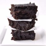 dark chocolate stout brownies made with black beans
