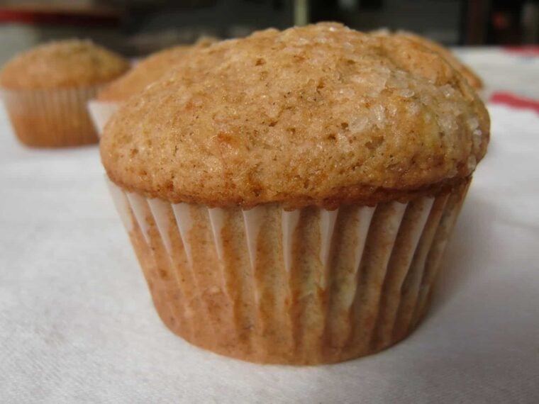 easy banana muffins
