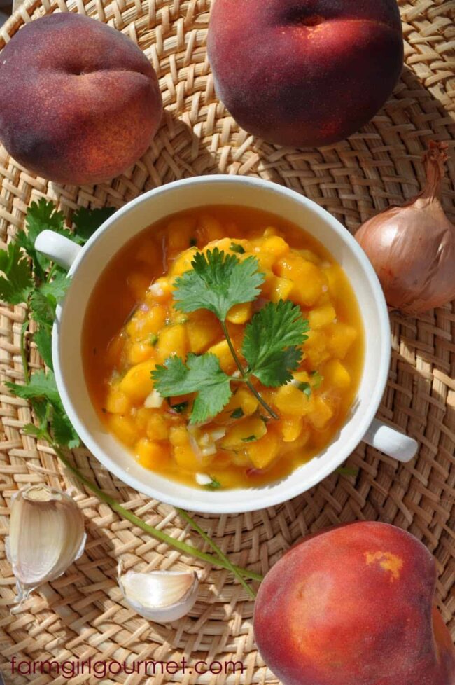 fresh peach salsa