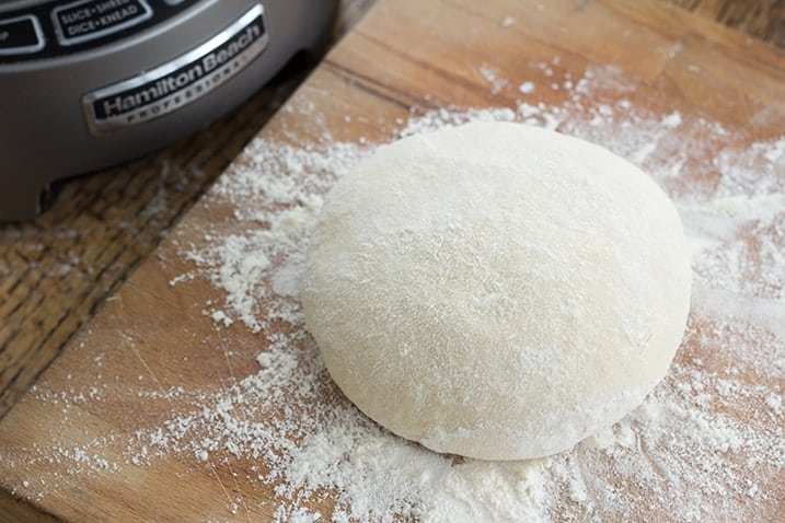 Easy 20 Minute Pizza Dough Recipe | farmgirlgourmet.com