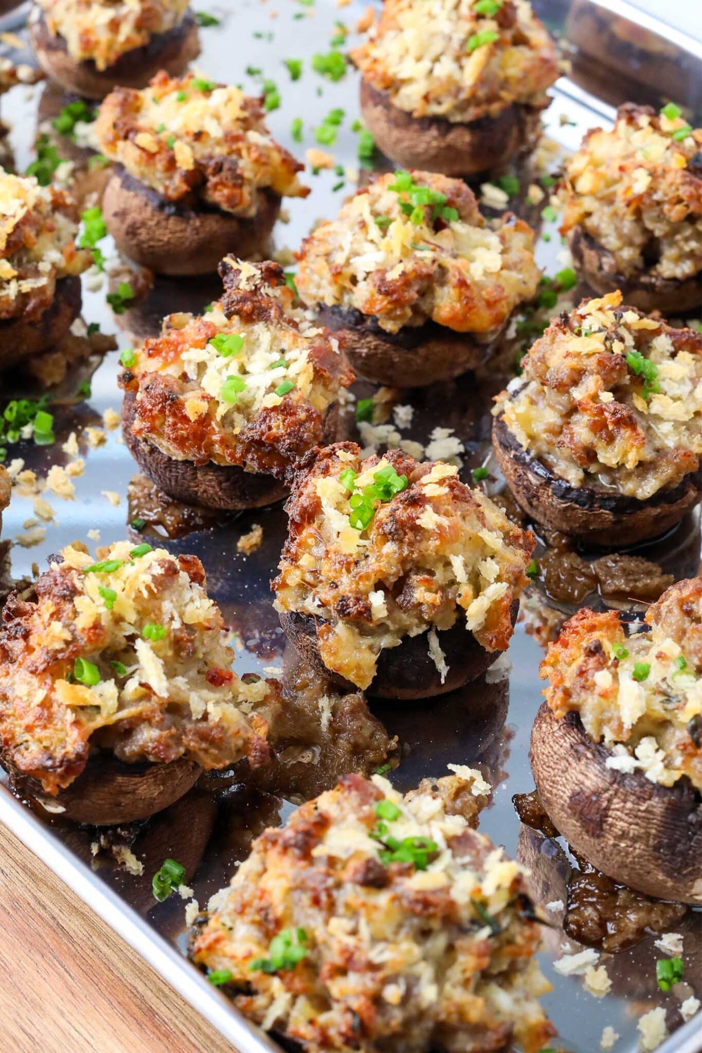 Easy sausage stuffed mushrooms